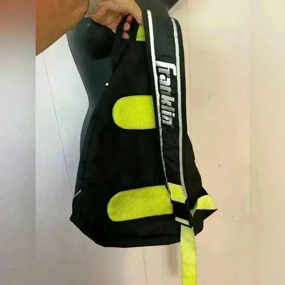 Franklin Sports details color